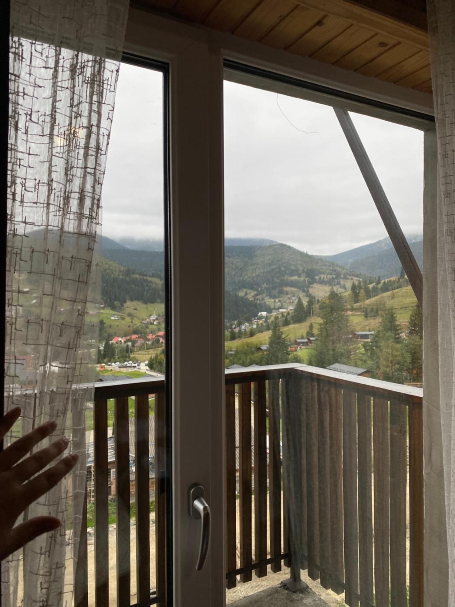 Forrest Hotel Bukovel Eksteriør bilde