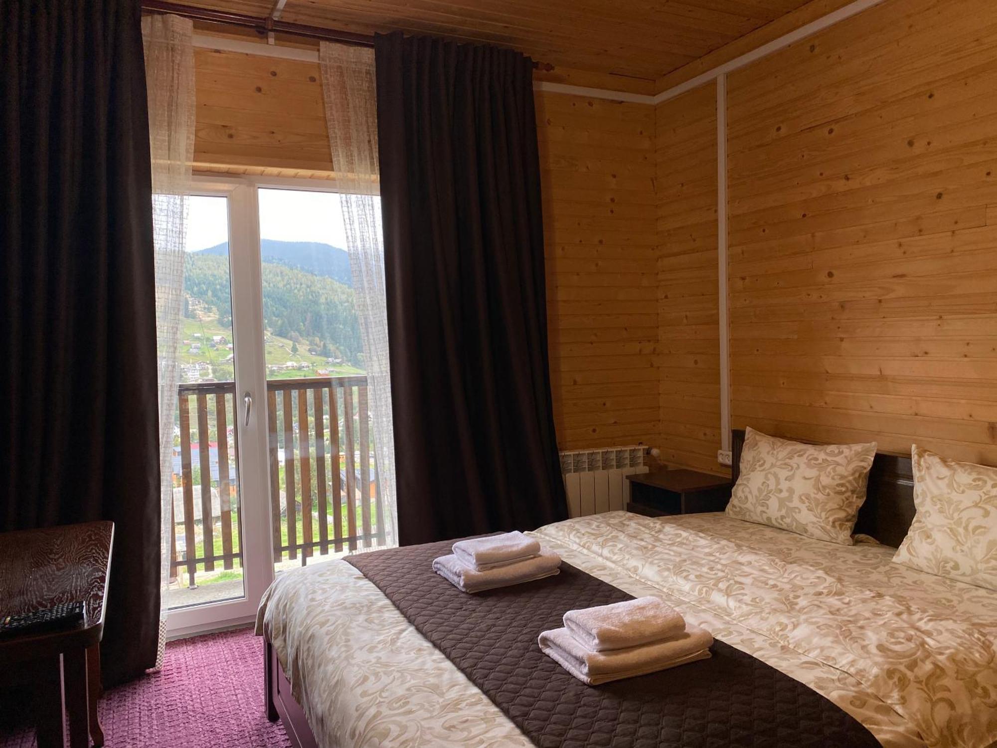 Forrest Hotel Bukovel Eksteriør bilde
